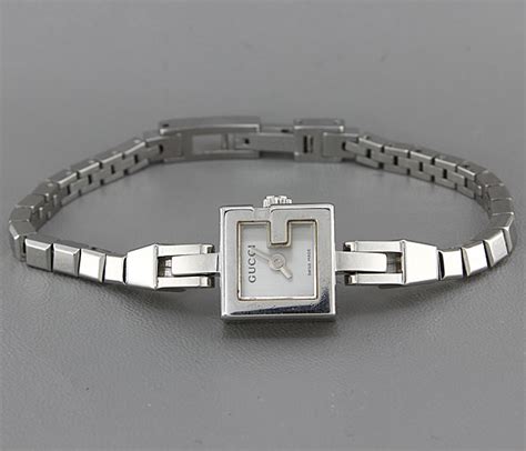 gucci mini watch silver